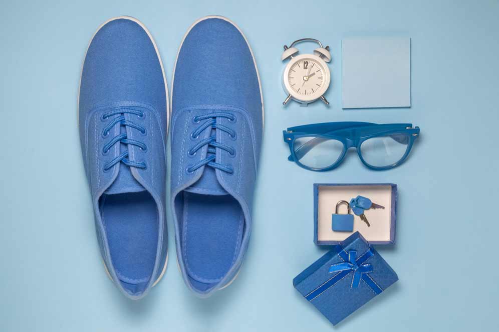 accessoires-mode-bleu-chaussures-lacets